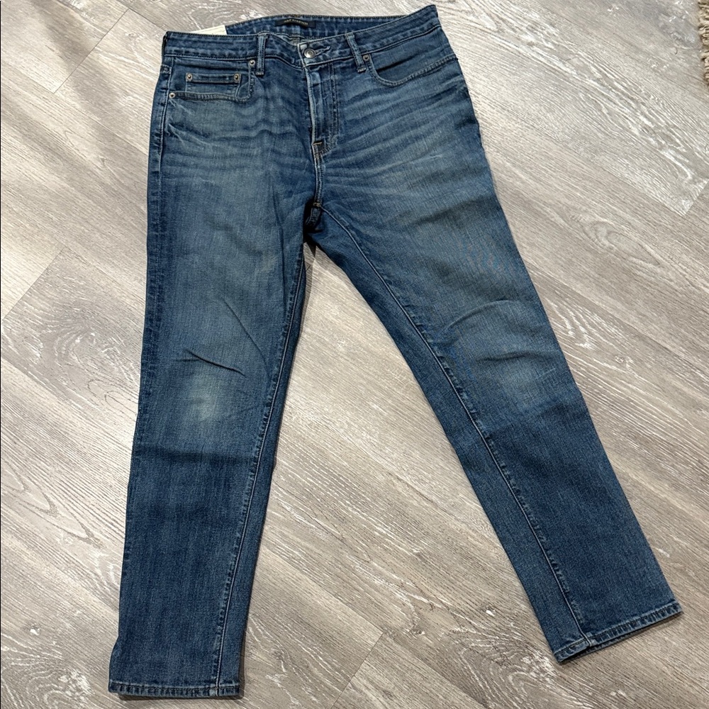 Abercrombie & Fitch Athletic Skinny Jeans in Blue